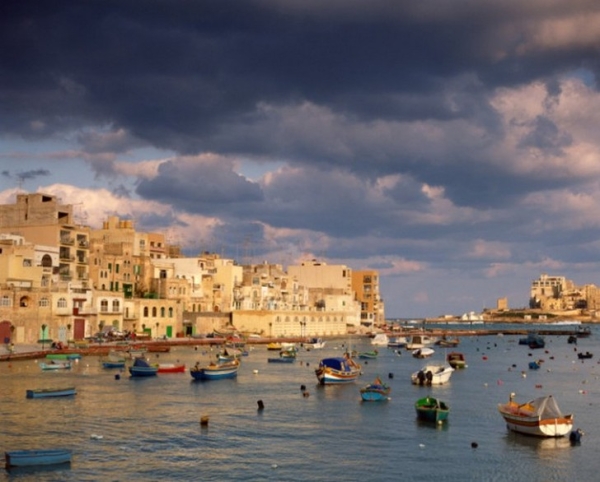 10 островов, на которых существуют совершенно уникальные языки 10 островов, на которых существуют совершенно уникальные языки