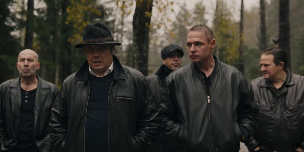 Кадр из 2-го сезона сериала «Лихие»