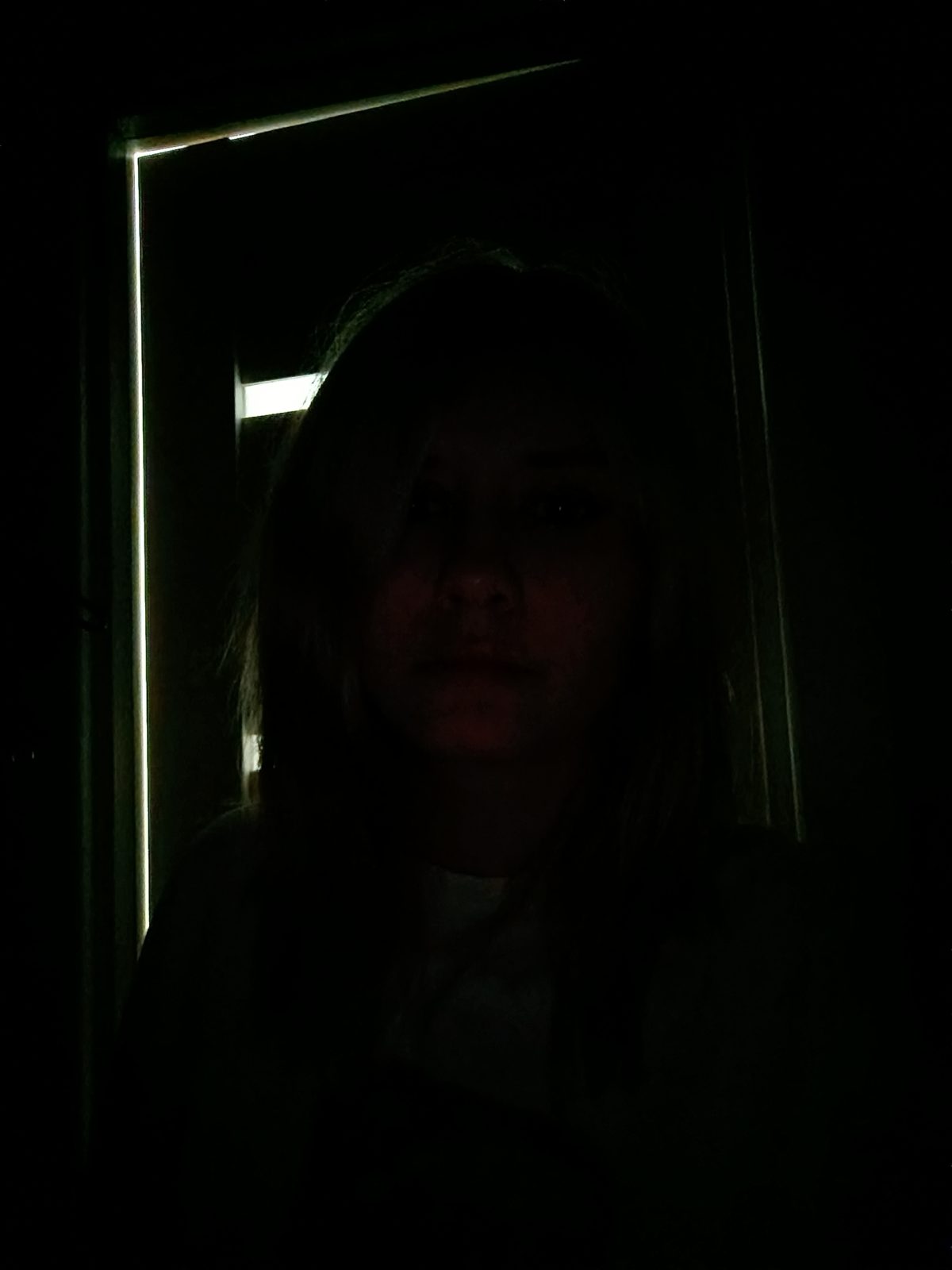 Обзор Honor 400 Lite — доступного и тонкого смартфона, на котором удивительно комфортно играть Обзор Honor 400 Lite — доступного и тонкого смартфона, на котором удивительно комфортно играть