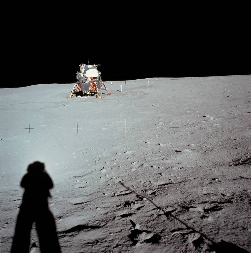 К 50-летию высадки на Луну NASA опубликовало редкие фото