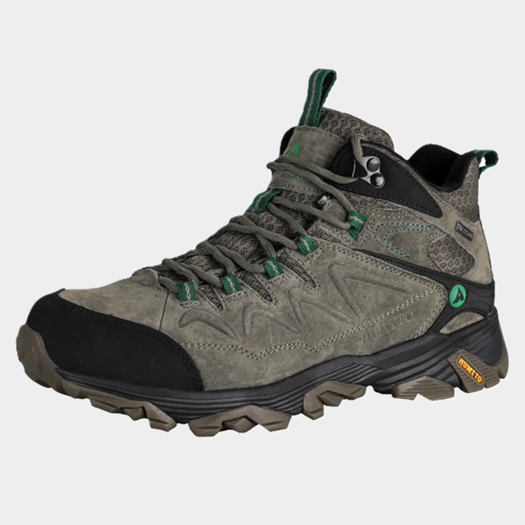 Трекинговые ботинки 