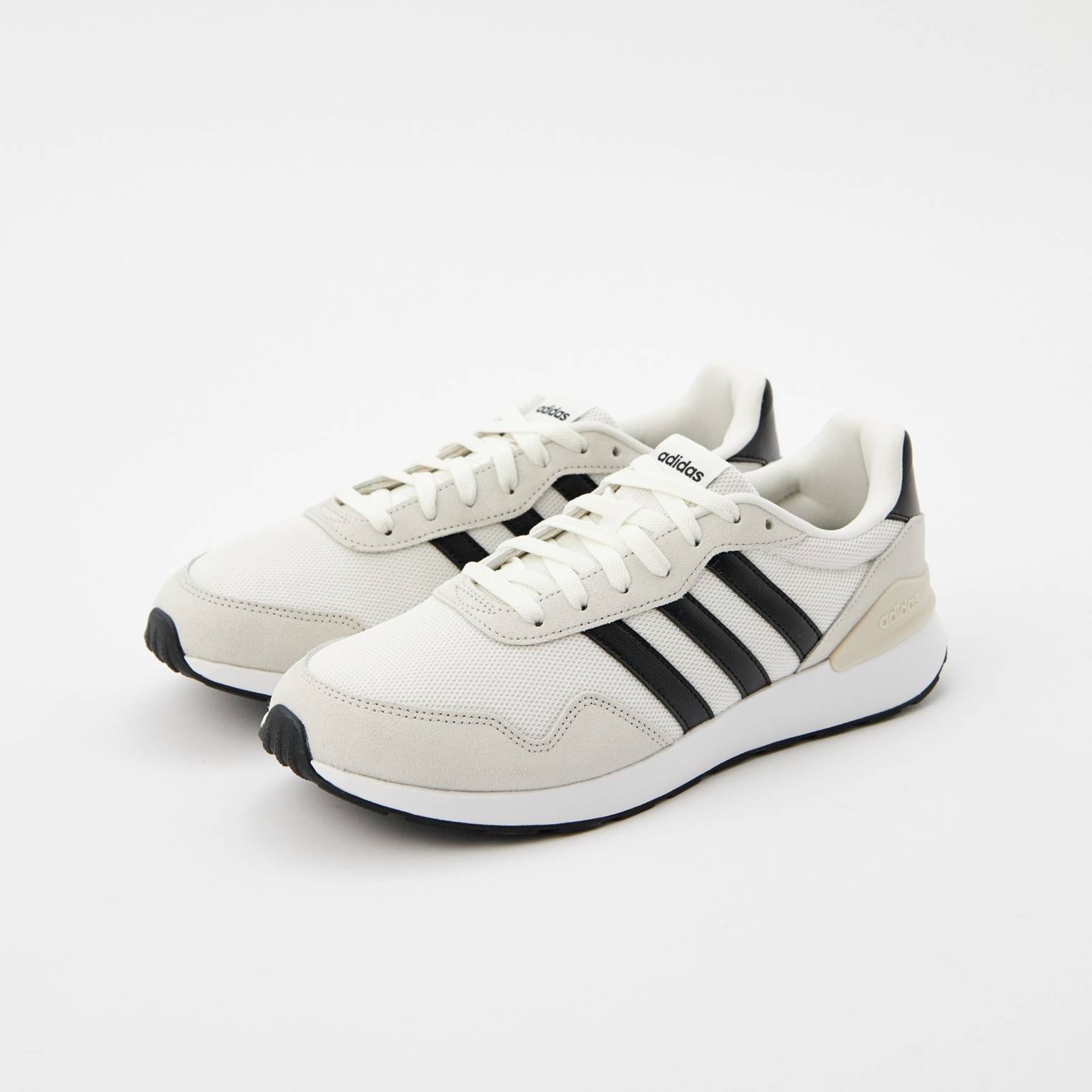 10 мужских кроссовок от популярных брендов со скидками до 59% 10 мужских кроссовок от популярных брендов со скидками до 59%