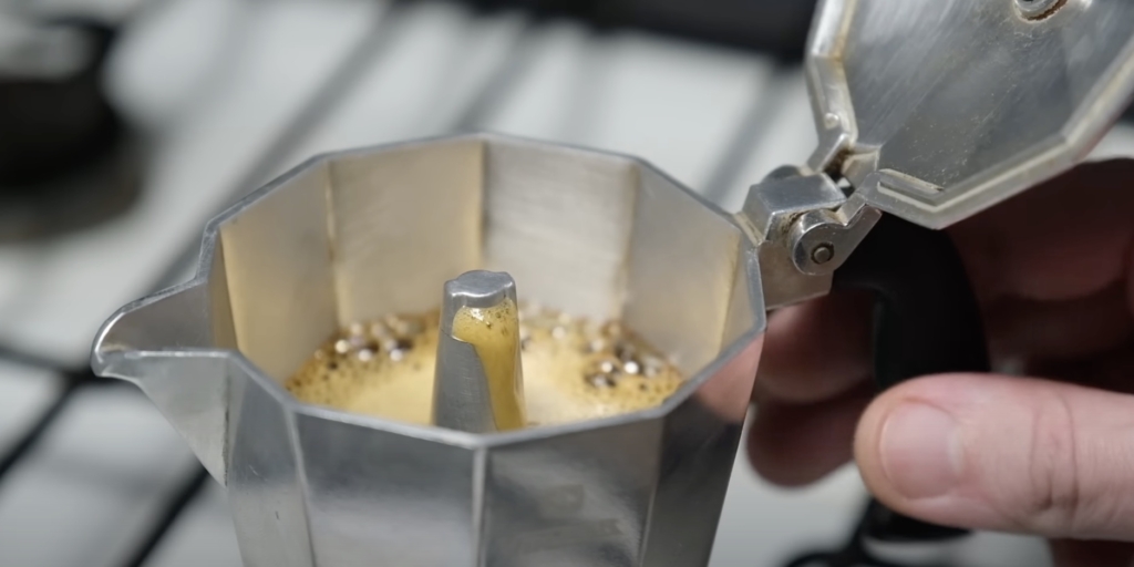 Как приготовить вкусный капучино в домашних условиях Как приготовить вкусный капучино в домашних условиях