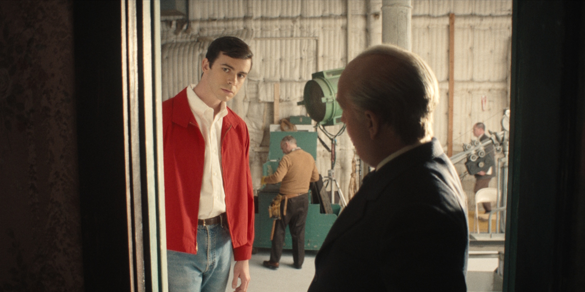 «Монстр: История Эда Гина» с Чарли Ханнэмом — сериал про маньяка, ставшего поп-культурным идолом «Монстр: История Эда Гина» с Чарли Ханнэмом — сериал про маньяка, ставшего поп-культурным идолом