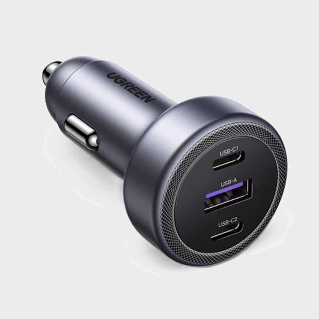 Автомобильная зарядка от Ugreen 