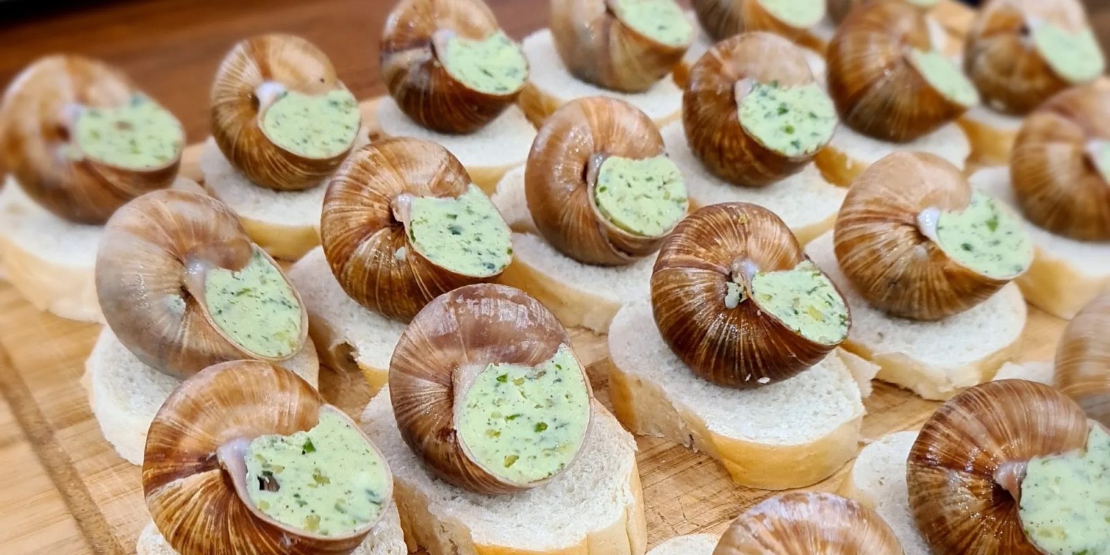 Испечь хлеб и приготовить улиток: чему можно научиться на фермах в России Испечь хлеб и приготовить улиток: чему можно научиться на фермах в России