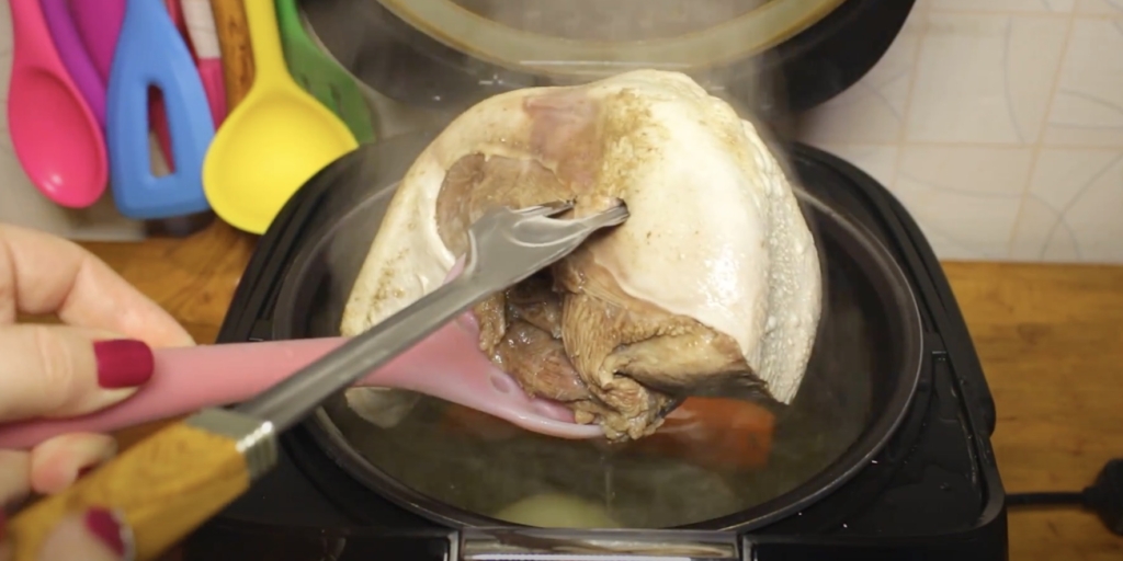 Как и сколько варить говяжий язык Как и сколько варить говяжий язык