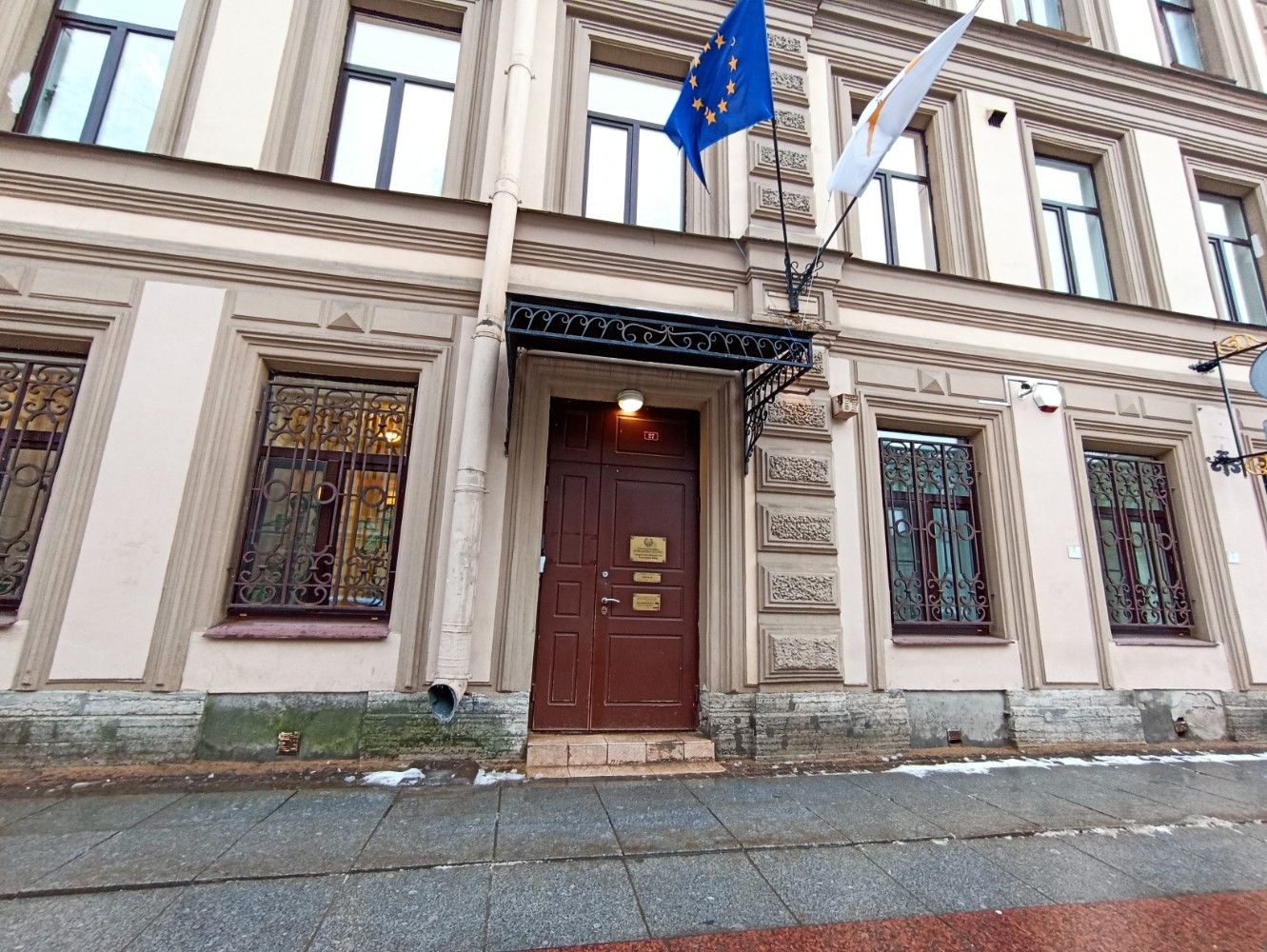 Кипр возобновит приём виз с 6 октября: новые правила Кипр возобновит приём виз с 6 октября: новые правила