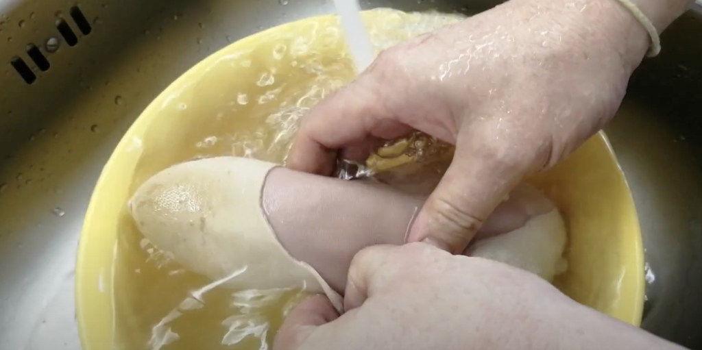 Как и сколько варить говяжий язык Как и сколько варить говяжий язык