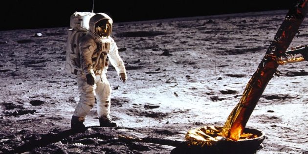 10 распространённых заблуждений о полётах на Луну 10 распространённых заблуждений о полётах на Луну