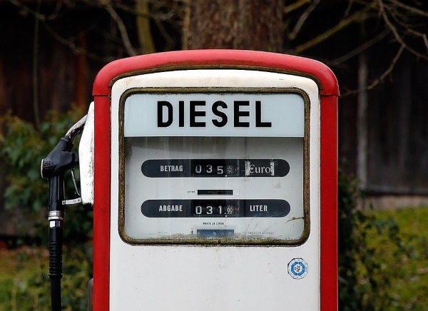 Как выглядят заправки в разных странах мира Как выглядят заправки в разных странах мира